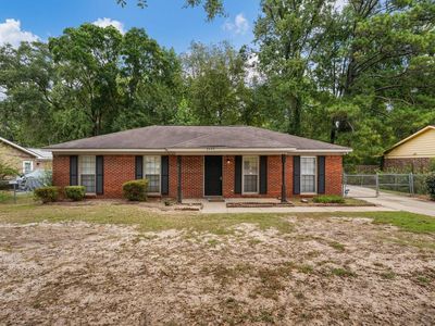 5453 Cranston Dr