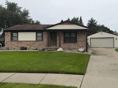 16079 Touraine Dr