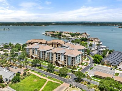 84 Island Dr #9402