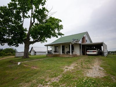 1496 S Bunker Hill Rd