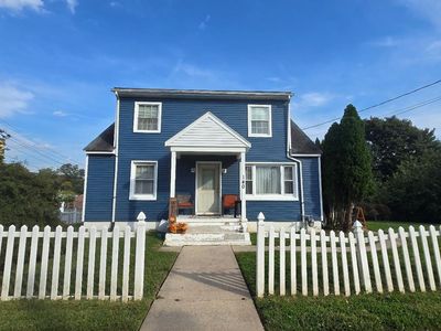 140 Robbins Ave