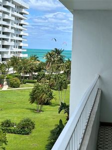199 Ocean Lane Dr APT 512