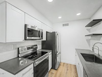 Property at 5631 S BOUNTY Court #B, Tempe, AZ