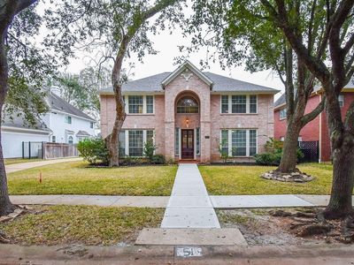 Property at 51 Rivercoach Ln, Sugar Land, TX