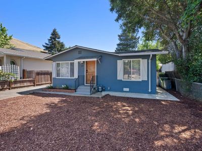 27 Duarte Ave