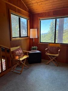 Property at 53033 Mountain View Dr, Idyllwild, CA