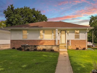 1 Louise Ct
