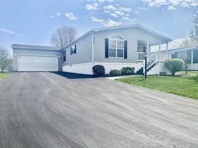 6349 Roberts Dr