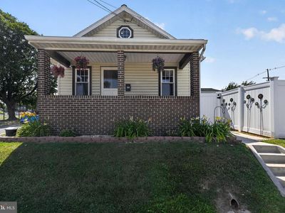 300 N Highland Ave