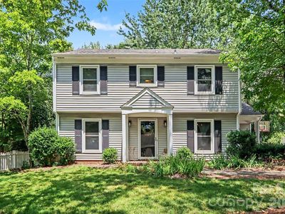 320 Sunnywood Ln