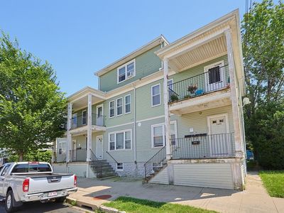 258-260 Whitman St
