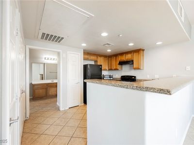 50 Aura De Blanco St UNIT 4204