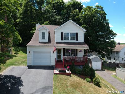 21 Hillcrest Avenue