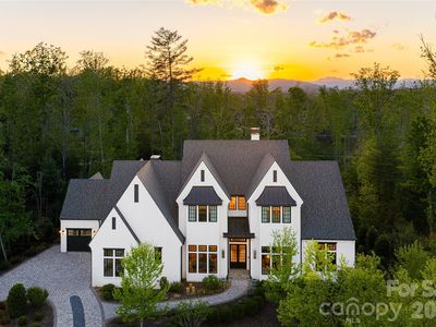 6 Stansbury Dr
