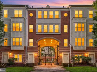 2791 Centerboro Dr APT 274