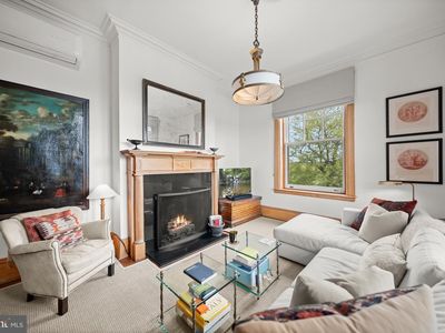 2853 Ontario Rd NW APT 421