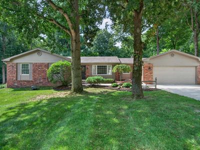 1905 W James Dr
