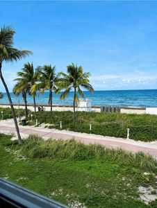 5445 Collins Ave Suite Cu26