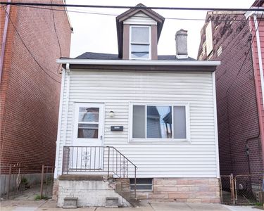 2020 Lowrie St