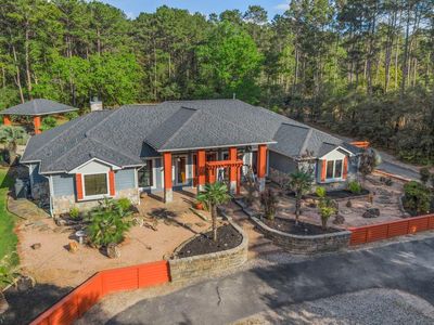 19702 Country Lake Dr