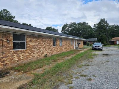 3406 Terminal St
