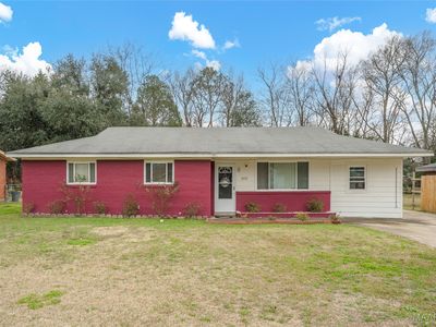 1032 Roslyn Dr