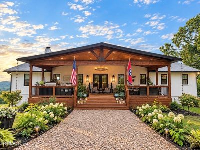340 Honeybee Ln