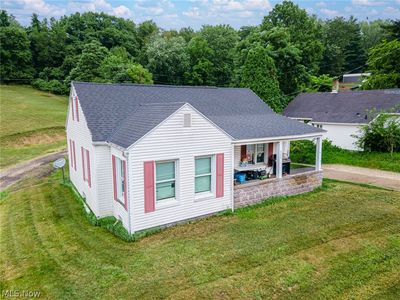 Property at 1822 Chestnut St, Coshocton, OH