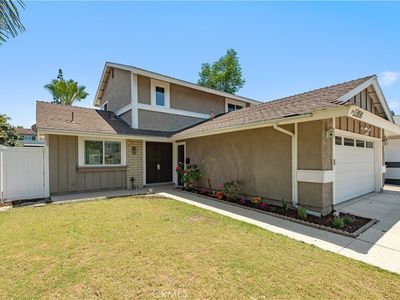 23976 Carmel Dr
