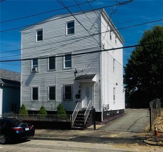 194 Pavilion Ave