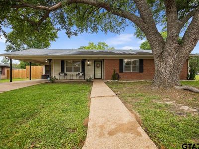 2304 Kaynell Dr