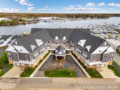 917 W Savidge St UNIT 15