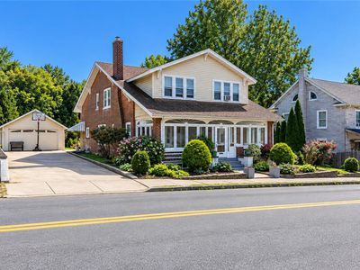 4330 Main St