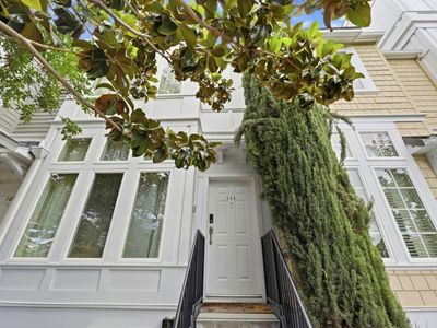 111 Cahill Park Dr