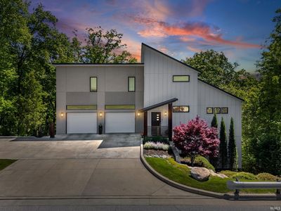 2000 Happy Hollow Rd