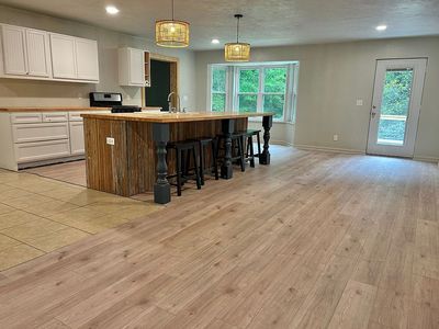 381 Sandy Creek Rd
