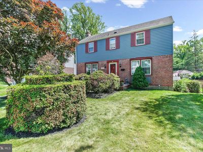 322 Twin Oaks Dr