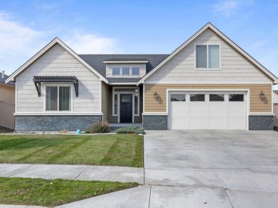 1327 N Oklahoma Pl