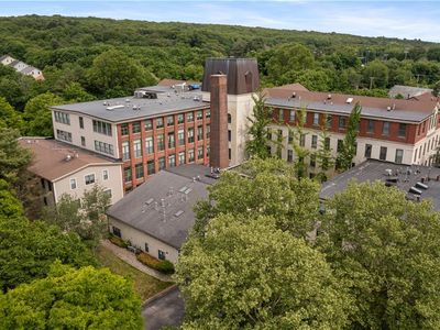 15 Higgins St APT 108