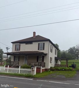 122 Walnut St