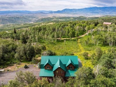 785 W Artist Point Dr