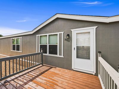 3332 Coyote Ln