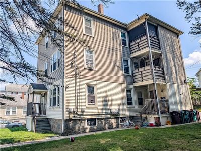 37 6th Ave