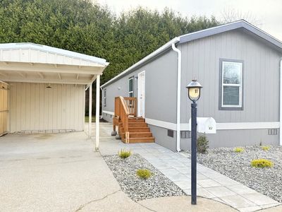 2322 Tacoma Road E #11