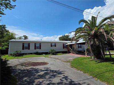 505 W Howze Beach Rd