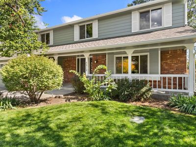 5212 Iris Ct