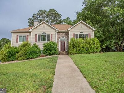 126 W Woodland Mnr