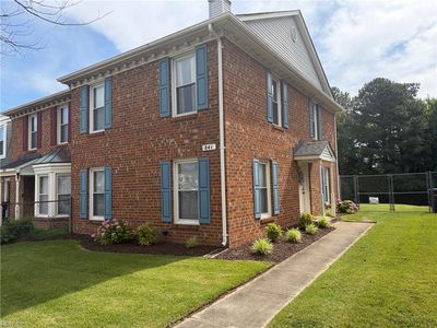841 Sommerville Cres