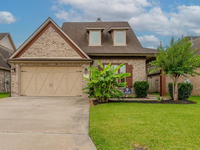 2 Cottage Grove Ct