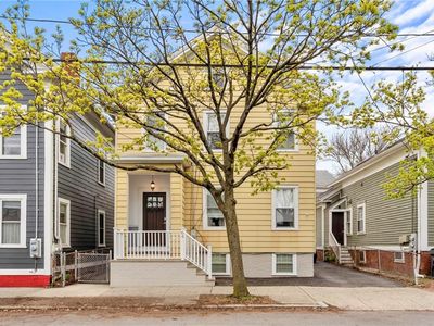 64 Governor St